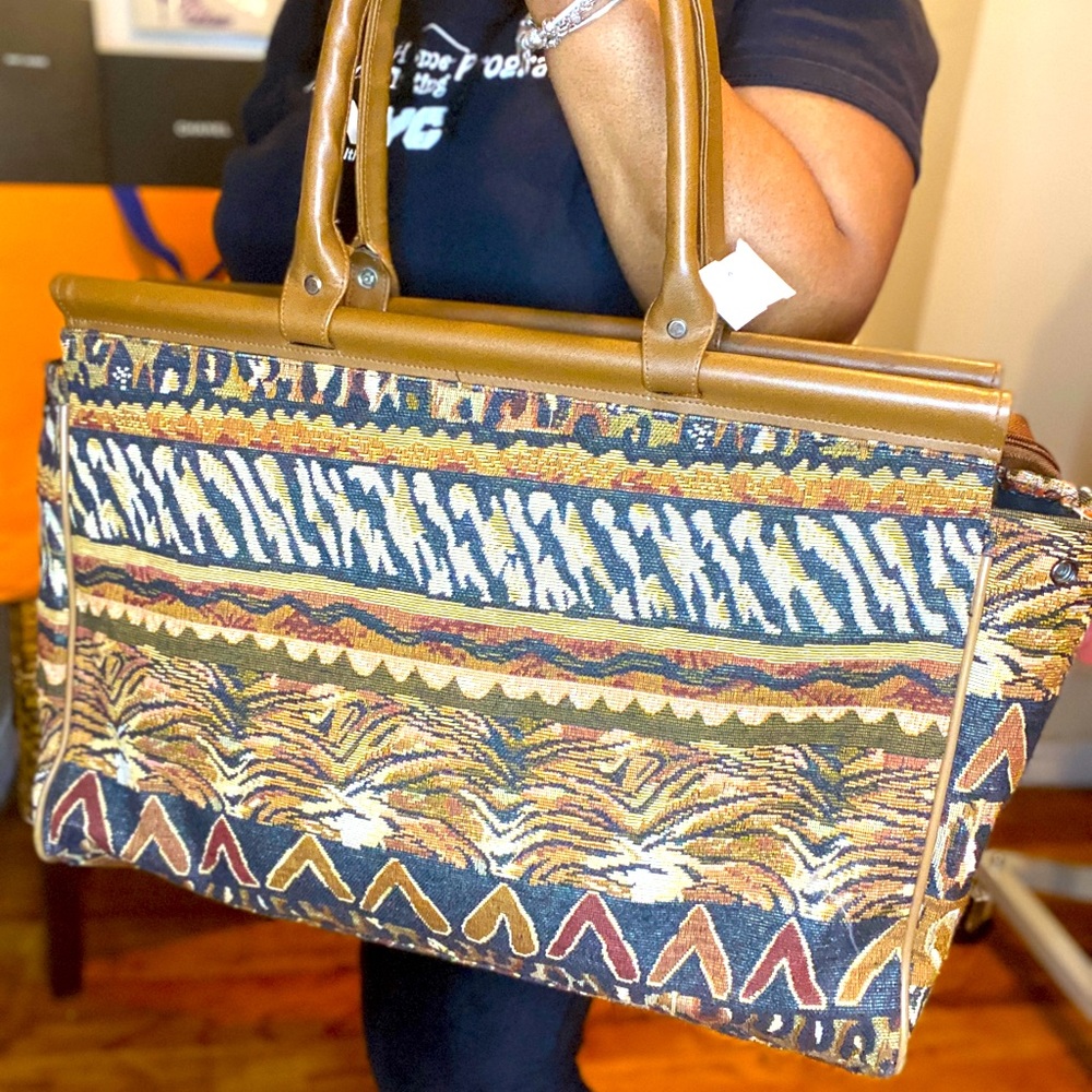 Animal Print overnight bag.